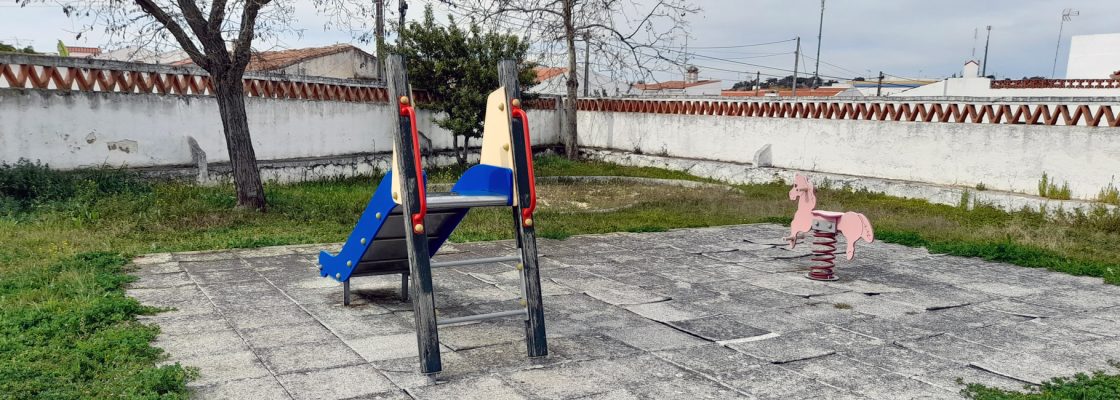 Manutenção e requalificação dos Espaços de Jogo e de Recreio (Parques infantis)