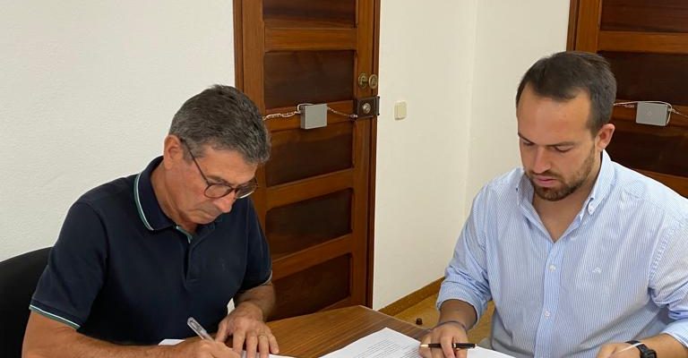 Câmara Municipal assina protocolo com IPSS´s para implementação de projeto de envelhecimento ...