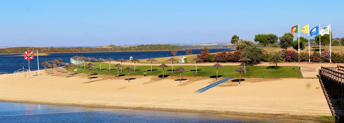 Praia Fluvial de Mourão candidata ao Prémio Praia + Acessível