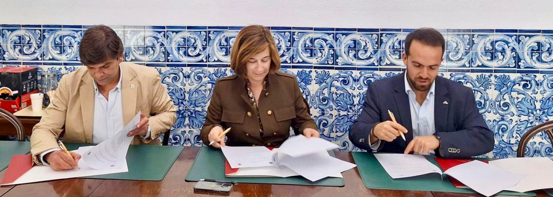 Município de Mourão assina Memorando de Entendimento com a Universidade de Évora