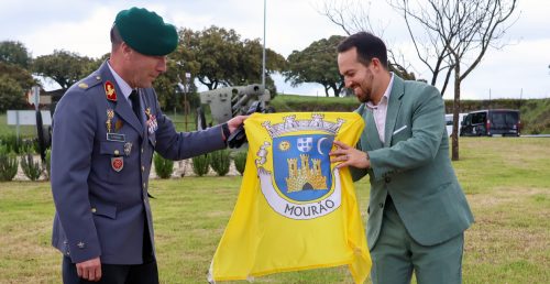 Mourão inaugura rotunda de homenagem ao Exército Português e a todos os Mouranenses