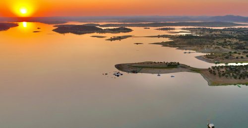 Município de Mourão manifesta posição desfavorável à nova Central Solar Fotovoltaica flutuante prevista para Alqueva