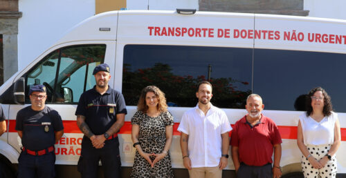 Bombeiros Voluntários receberam uma nova ambulância